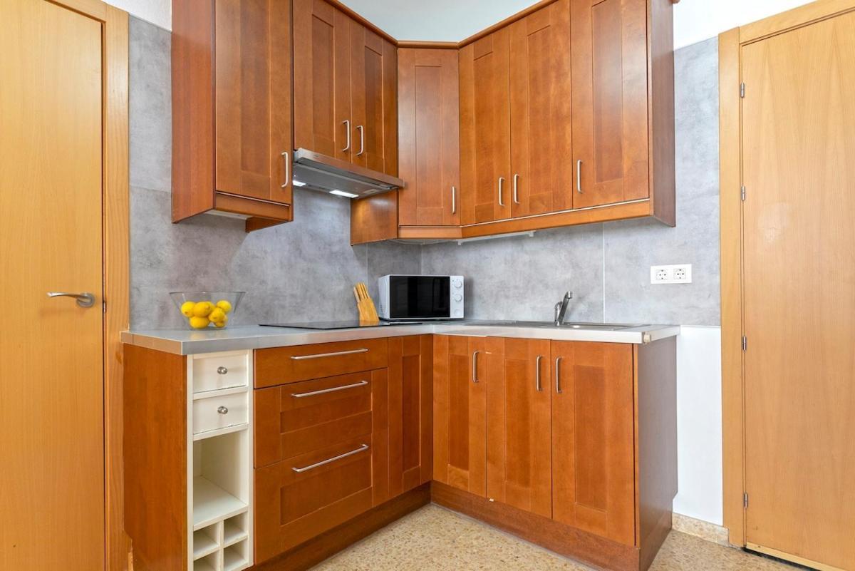 -Malagasunapts- West Beach Malaga Seafood & Relax Exterior foto
